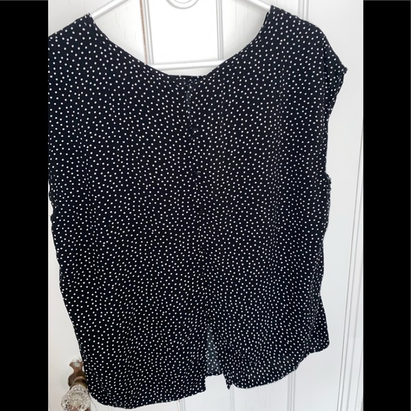 Abercrombie Polka Dot Blouse - Buttons up the Back - Picture 2 of 4